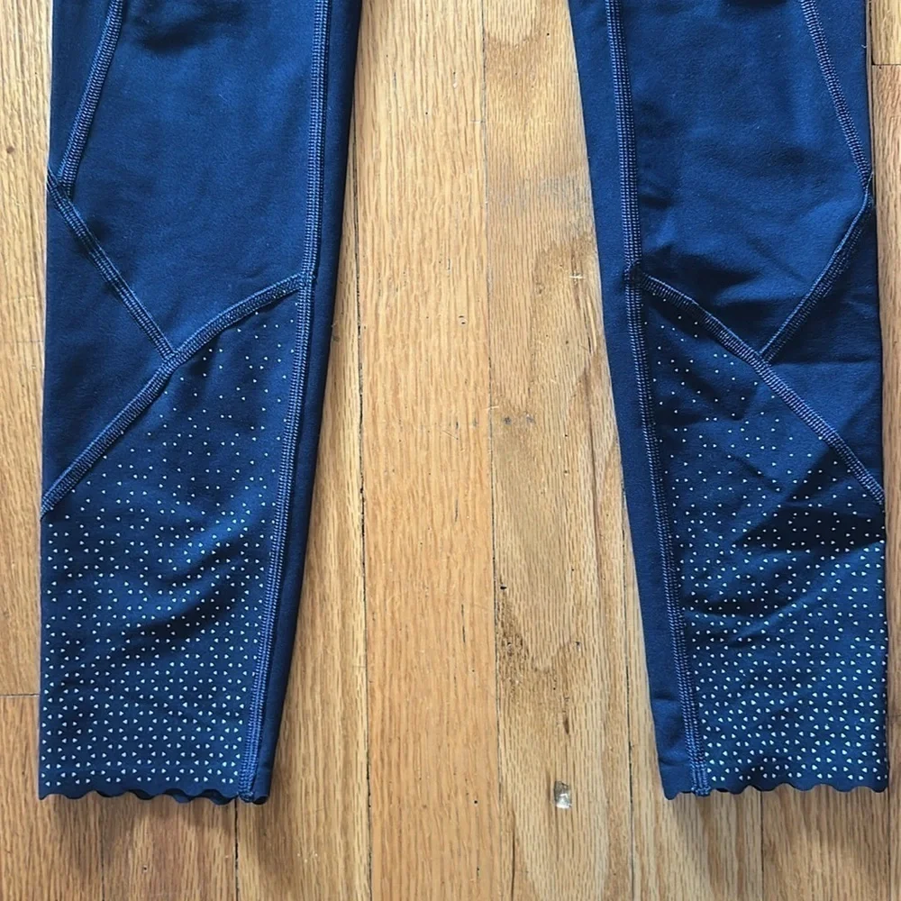 Lululemon 4 Tight Stuff Tight II 25